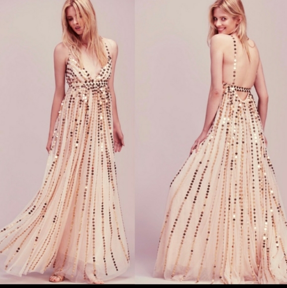 Only in my dream gown - Picture 3 of 11